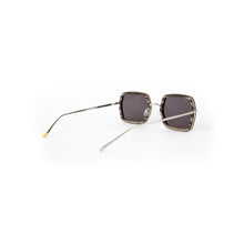 Cargar imagen en el visor de la galería, Lentes De Sol Invicta Objet D Art I 22611-obj-53-03 con Filtro UV polarizado