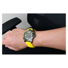 Cargar imagen en el visor de la galería, RELOJ DEPORTIVO PARA HOMBRE INVICTA PRO DIVER 40037 - AMARILLO